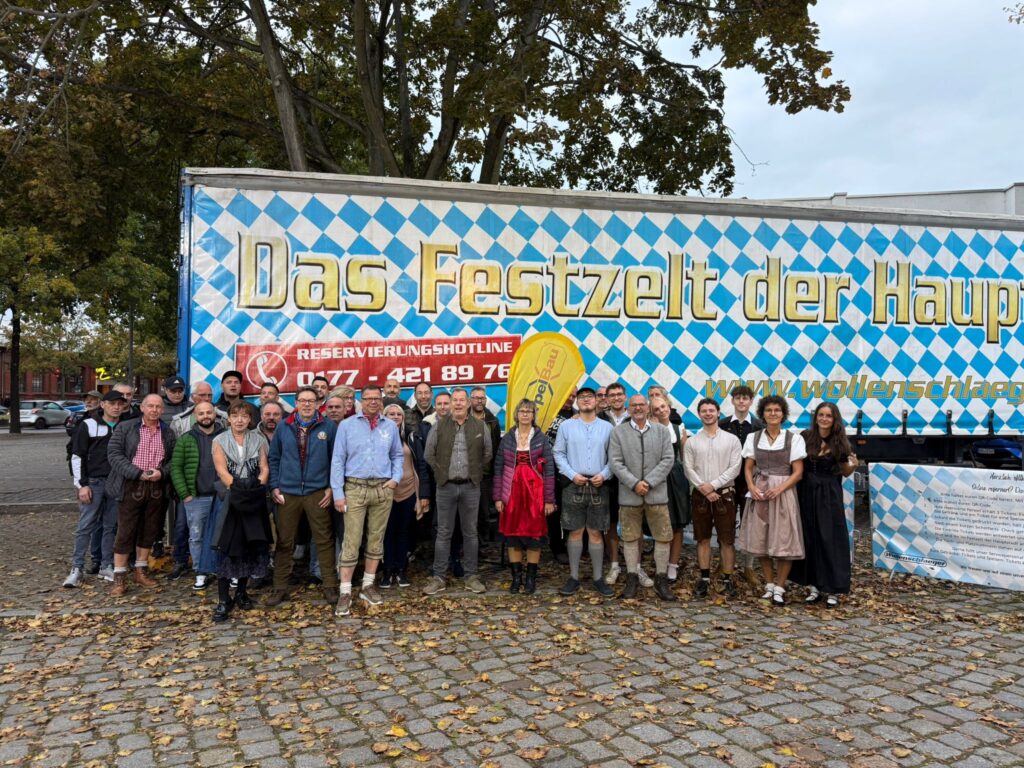 Wörpel Bau feiert Oktoberfest 